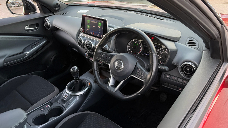 Nissan Juke 1.0 DiG-T 114 N-Connecta 5dr Petrol Hatchback